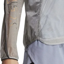 adidas Veste Running^AGR Pro WW Jacket Gris