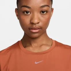 Nike T-shirt Et Manches Longues Running^Dri-FIT One Classic Short Sleeve Tee Orange