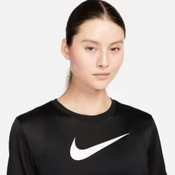 Nike Short Running^Dri-FIT Regular Heathered Graphic Short Sleeve Tee Noir