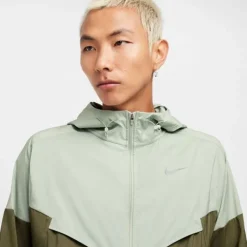 Nike Veste Running^Impossibly Light Windrunner Jacket Vert