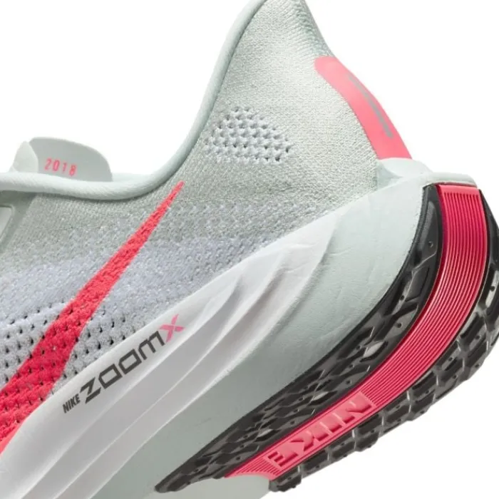 Nike Chaussures Running Neutre|Chaussures Running Compétition^Pegasus Plus Gris
